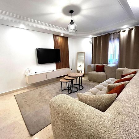 Charmant Appartement A Gueliz มาร์ราเกช ภายนอก รูปภาพ