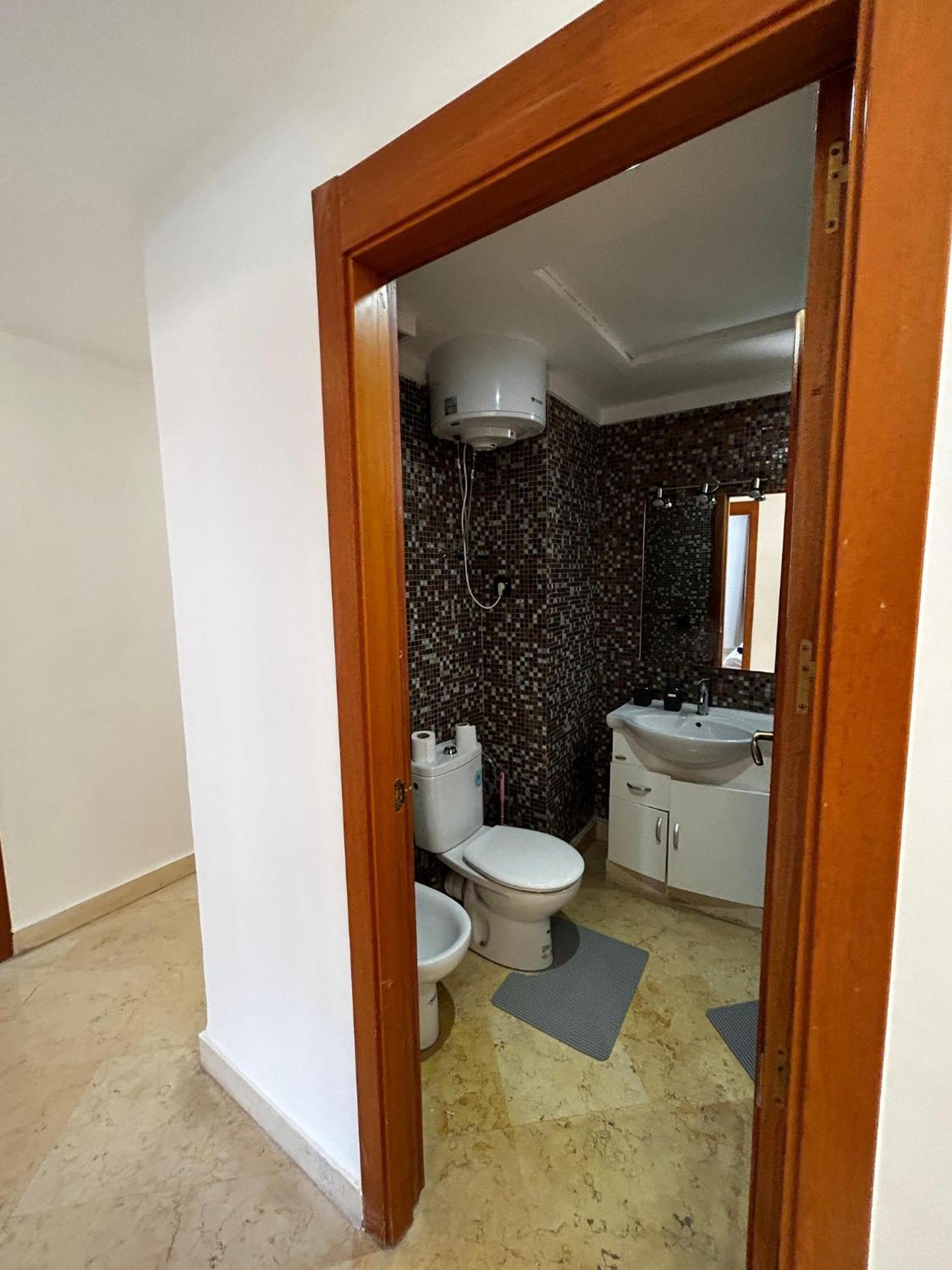 Charmant Appartement A Gueliz มาร์ราเกช ภายนอก รูปภาพ